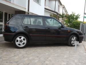 Bild 5/50 von Volkswagen Golf III 2.0 16V GTI (1993)