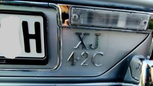 Image 7/15 of Jaguar XJ 6 C 4.2 (1977)