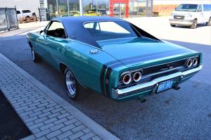 Image 8/46 de Dodge Charger R&#x2F;T 426 (1968)