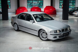 Bild 4/23 von BMW 540i (1999)