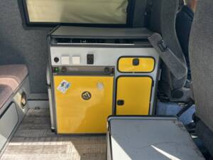 Bild 6/8 von Volkswagen T3 Westfalia Mosaik 1.6 (1981)