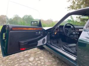Image 30/47 of Jaguar XJS 6.0 V12 (1992)