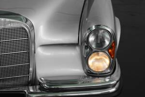Afbeelding 10/50 van Mercedes-Benz 280 SE (1968)