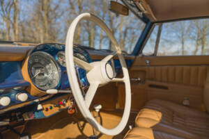 Image 12/45 of BMW 503 (1958)