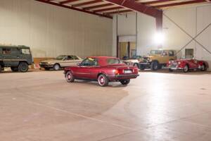 Image 12/45 of BMW 320i (1990)
