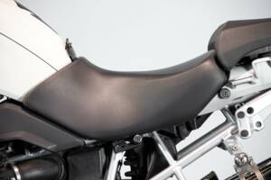 Image 22/50 of BMW DUMMY (2010)