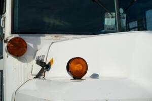 Bild 6/8 von Ford B-700 (1992)