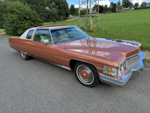 Bild 4/20 von Cadillac Coupe DeVille (1974)