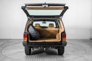 Bild 38/50 von Jeep Cherokee 2.8L V6 (1986)