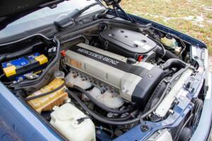 Bild 24/25 von Mercedes-Benz 300 E-24 (1991)