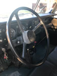 Image 5/12 de Land Rover 88 (1983)