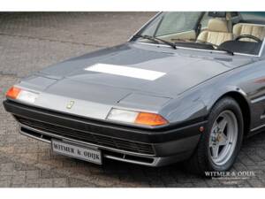 Immagine 11/33 di Ferrari 400i (1981)