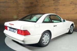 Image 13/19 de Mercedes-Benz SL 320 (1996)