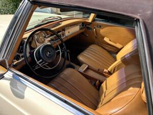 Imagen 26/31 de Mercedes-Benz 280 SL (1969)