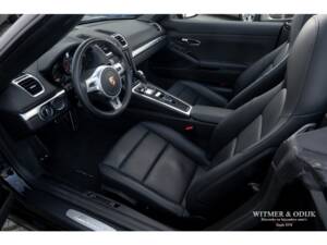 Image 3/36 of Porsche Boxster (2015)