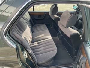 Afbeelding 12/26 van BMW 732i (1986)