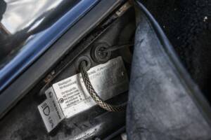 Bild 41/41 von Porsche 911 Carrera 2 (1990)