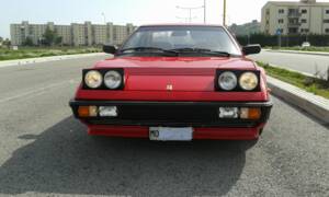 Image 14/73 de Ferrari Mondial Quattrovalvole (1984)