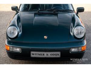 Image 16/42 of Porsche 911 Carrera 4 (1990)
