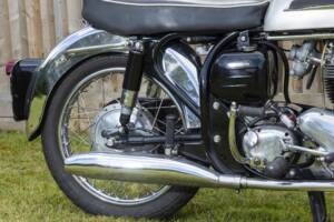 Immagine 9/39 di Norton 650 SS (1964)
