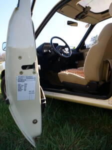 Image 15/65 of Peugeot 205 &quot;Indiana&quot; (1992)