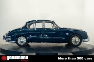Afbeelding 4/15 van Jaguar 240 (1969)