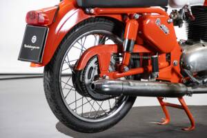 Bild 10/50 von Gilera Giubileo 175 Sport (1963)