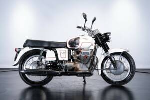 Afbeelding 6/30 van Moto Guzzi DUMMY (1967)