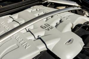 Imagen 43/50 de Aston Martin DBS Volante (2011)