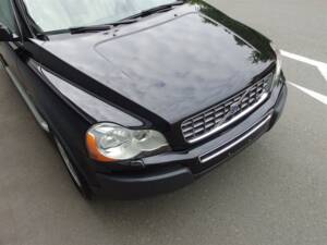 Bild 9/97 von Volvo XC90 V8 (2005)