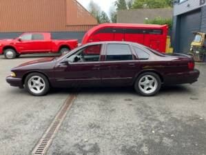 Imagen 8/20 de Chevrolet Impala SS (1996)
