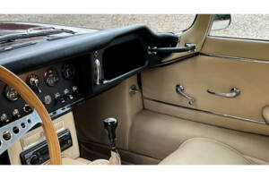 Image 39/50 of Jaguar Type E 3.8 (1964)