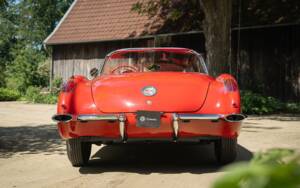 Image 11/51 of Chevrolet Corvette (1960)