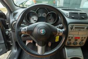 Imagen 23/37 de Alfa Romeo GT 2.0 JTS (2005)