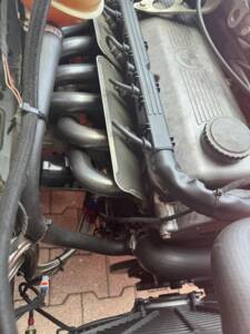 Image 41/55 de BMW 323i (1984)
