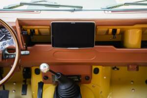Image 10/28 of Land Rover 90 (1988)
