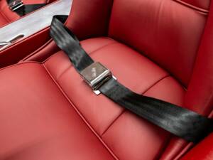 Image 24/36 of Jaguar E-Type 3.8 (1963)