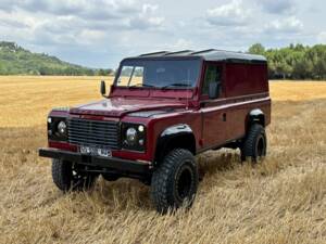Bild 4/8 von Land Rover 90 (1984)
