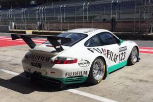 Image 6/39 de Porsche 911 GT3 RSR (2005)