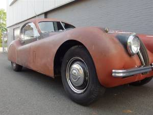 Immagine 14/82 di Jaguar XK 120 FHC (1953)
