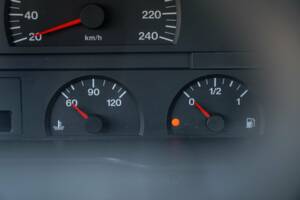 Imagen 43/49 de Alfa Romeo 164 2.0 Super (1995)