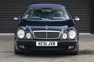 Image 6/50 of Mercedes-Benz CLK 230 Kompressor (2002)