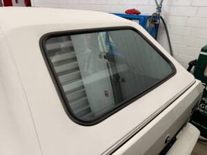 Bild 16/17 von Volkswagen Golf I Cabrio GLi 1.8 (1989)