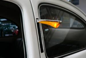 Image 30/44 of Volkswagen Beetle 1200 Export "Oval" (1956)
