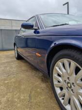 Bild 13/50 von Jaguar XJ 8 3.5 (2003)