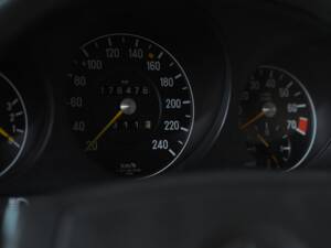 Immagine 33/51 di Mercedes-Benz 280 SL (1985)