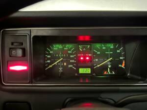 Image 147/148 of Volkswagen Golf Mk I Convertible 1.6 (1988)