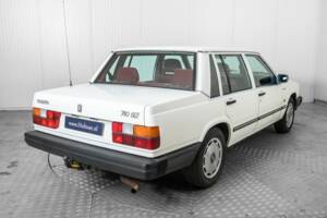 Image 26/50 de Volvo 740 (1984)