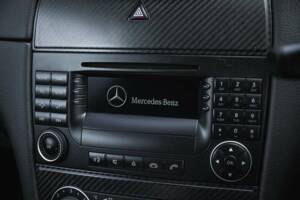 Image 40/50 of Mercedes-Benz CLK DTM AMG (2004)