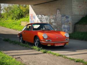 Image 19/20 of Porsche 911 2.0 S (1967)